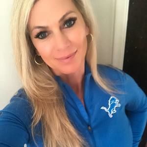 Meet your Posher, Traci